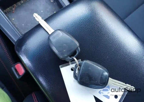 2016 Toyota Camry Se z USA, uszkodzony, nr VIN 4T1BF1FK3GU613296